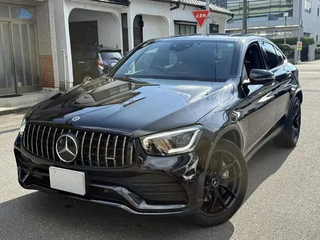 Mercedes-Benz AMG GLC Coupe