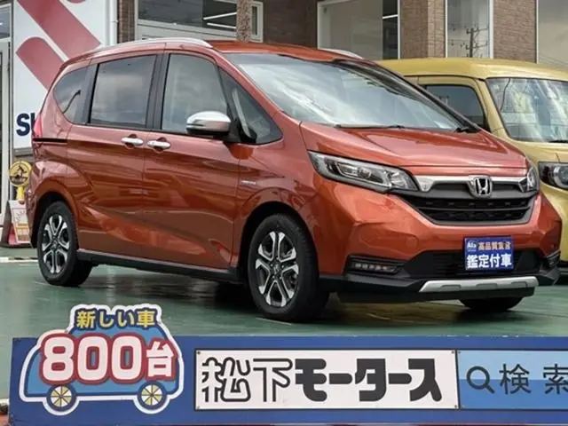 Honda Freed+ photo 1