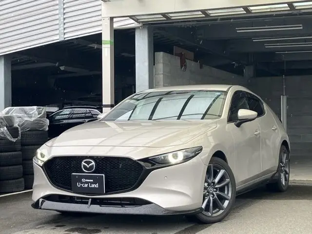 Mazda 3 Fastback