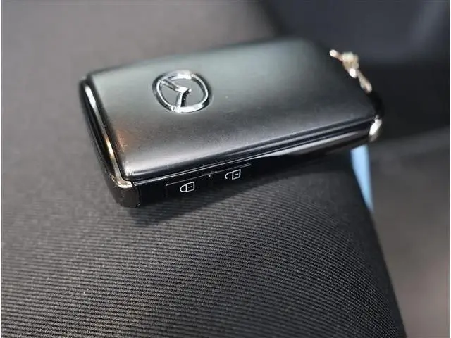 Mazda 2 fotoğraf 17