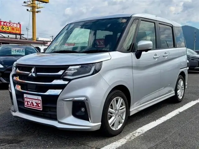 Mitsubishi Delica D:2