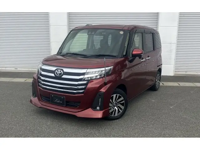Toyota Roomy fotoğraf 1