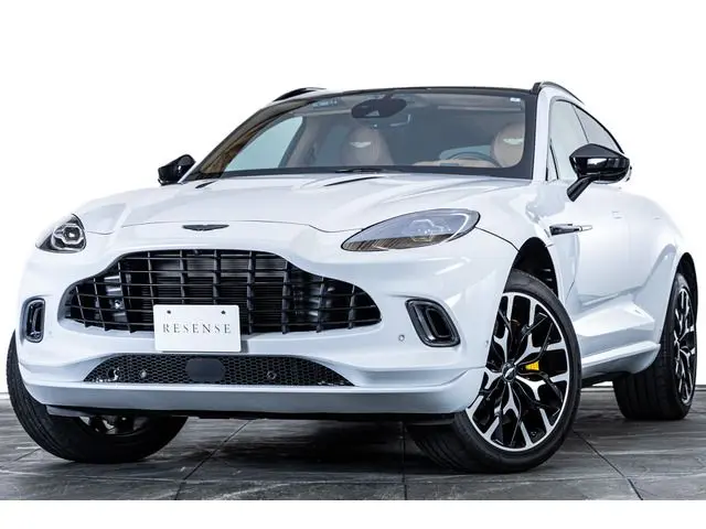 Aston Martin DBX