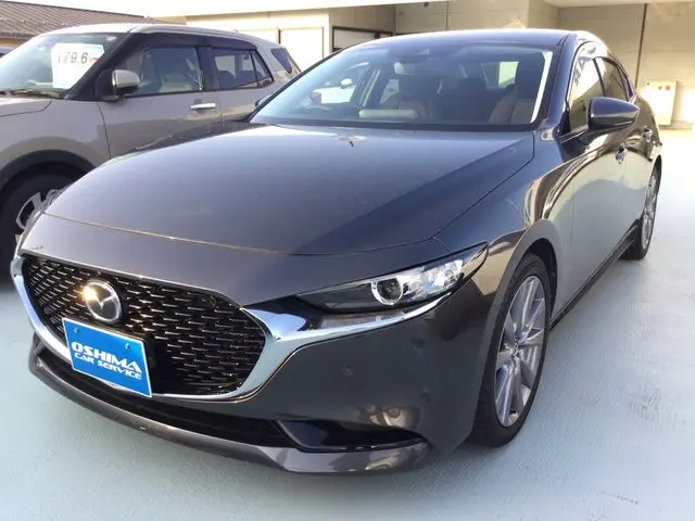 Mazda 3 Sedan