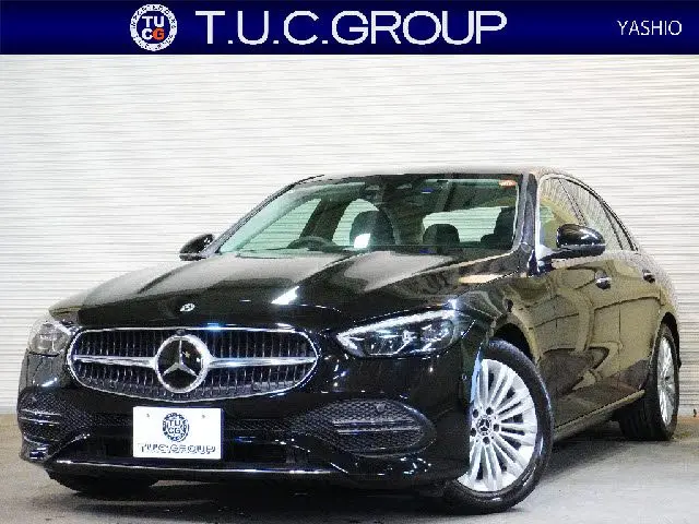 Mercedes-Benz C-Class fotoğraf 1