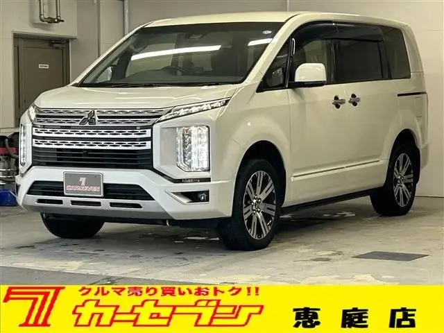 Mitsubishi Delica D:5