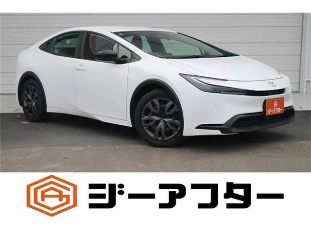 Toyota Prius fotoğraf 1