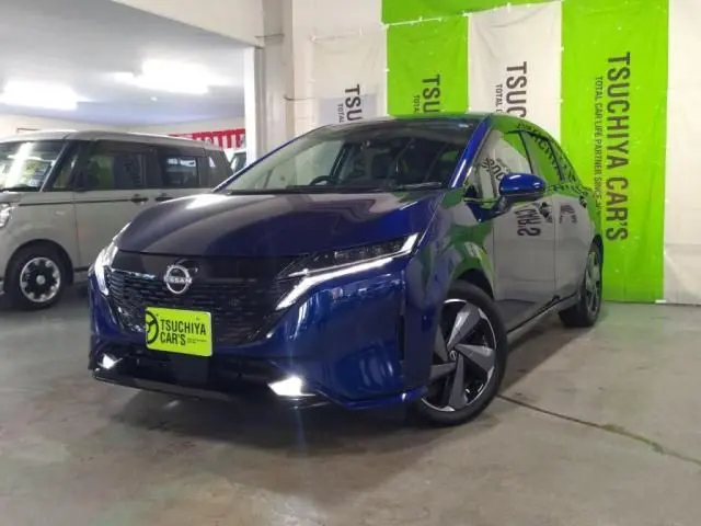 Nissan Aura