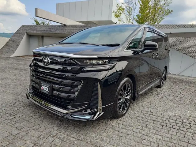 Toyota Vellfire Hybrid