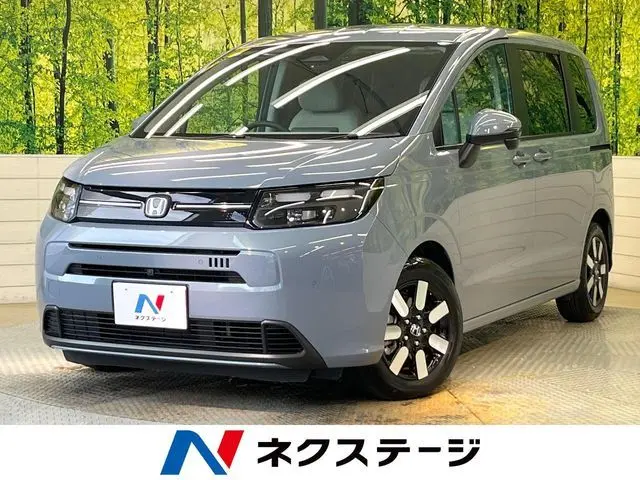 Honda Freed e:HEV