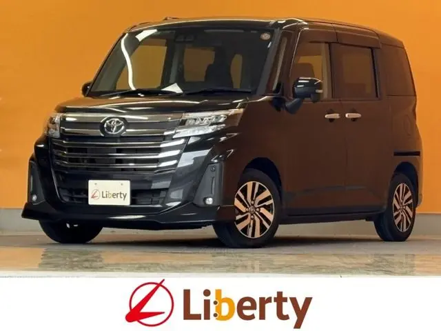 Toyota Roomy photo 1