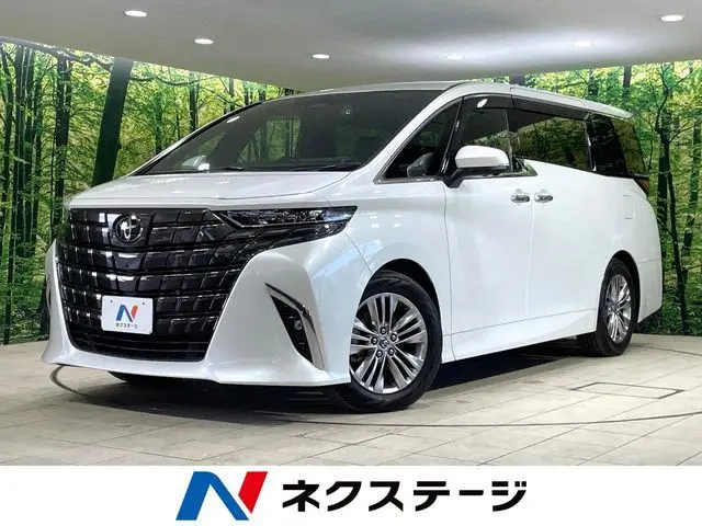 Toyota Alphard Hybrid fotoğraf 1