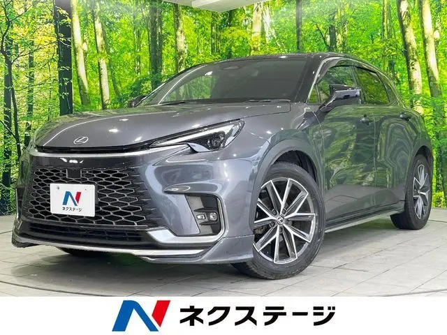 Lexus LBX