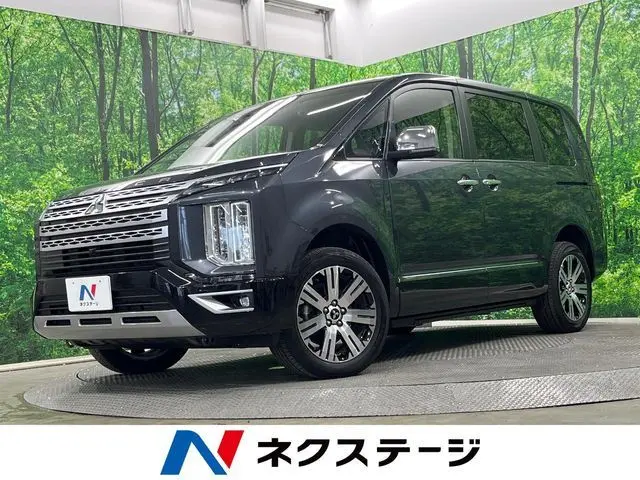 Mitsubishi Delica D:5 fotoğraf 1