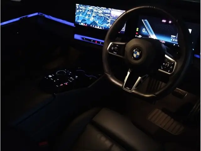 BMW 5 Serisi photo 11