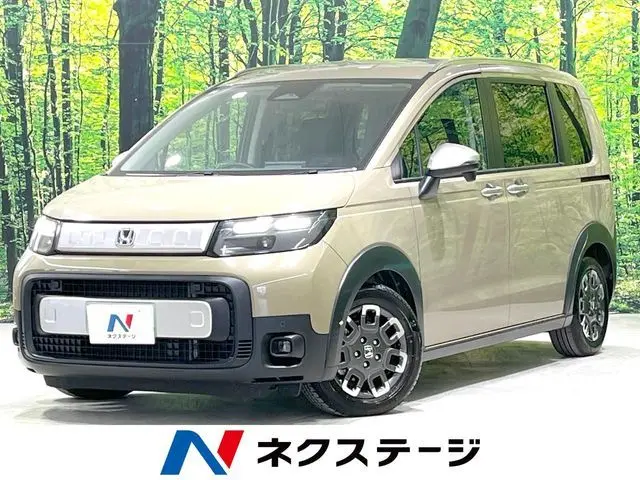 Honda Freed e:HEV