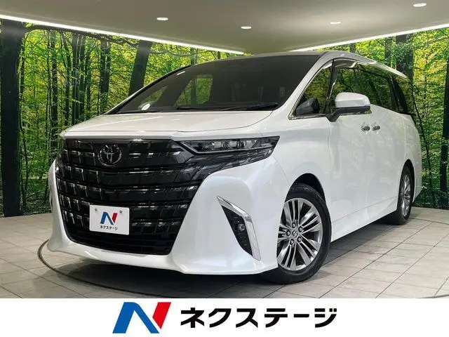 Toyota Alphard Hybrid photo 1