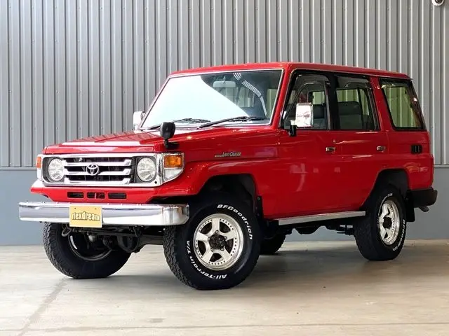 Toyota Land Cruiser Van