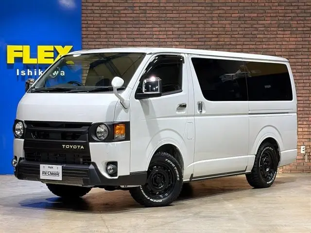 Toyota Hiace Van photo 1
