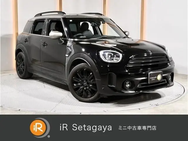MINI Crossover