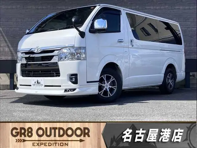 Toyota Hiace Van photo 1