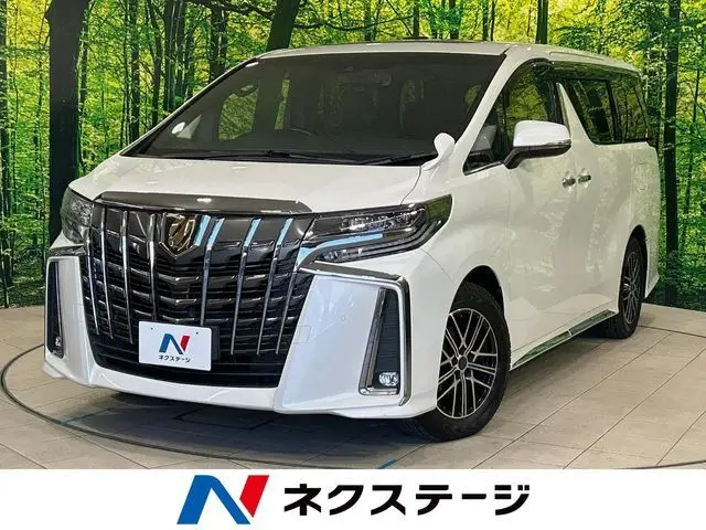 Toyota Alphard fotoğraf 1