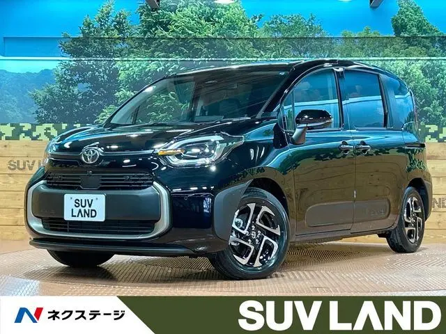 Toyota Sienta fotoğraf 1