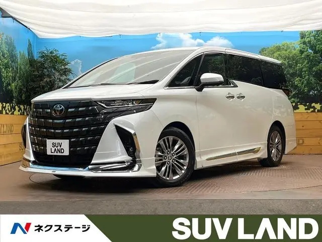 Toyota Alphard Hybrid photo 1