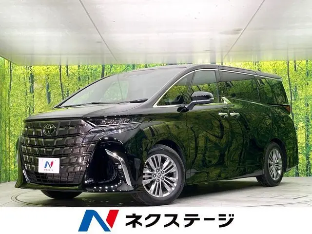 Toyota Alphard photo 1