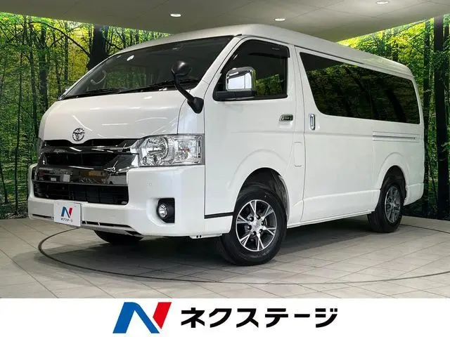 Toyota Hiace Wagon photo 1