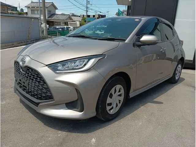 Toyota Yaris fotoğraf 1