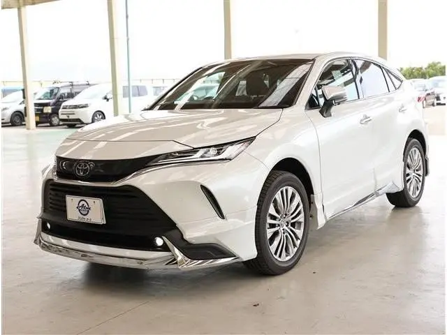 Toyota Harrier fotoğraf 1