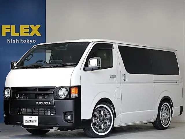 Toyota Hiace Van fotoğraf 1