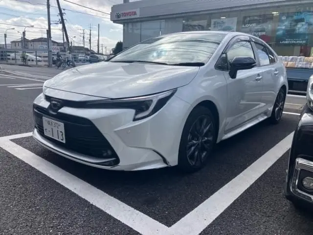 Toyota Corolla Sedan