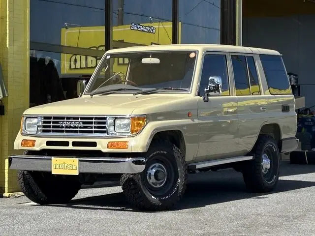 Toyota Land Cruiser Prado fotoğraf 1