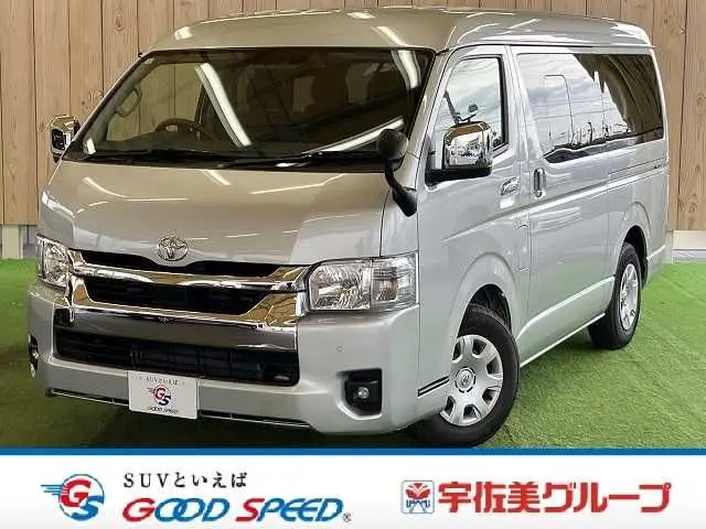 Toyota Hiace Wagon photo 1