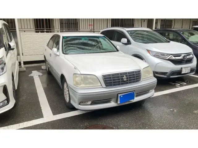Toyota Crown Sedan