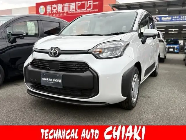 Toyota Sienta