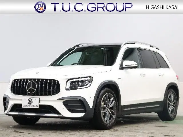 Mercedes-Benz AMG GLB photo 1