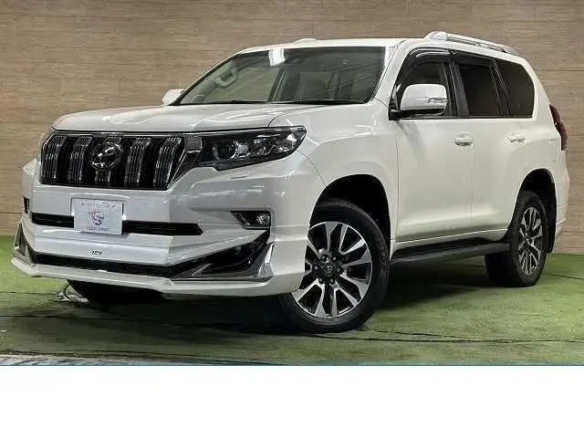 Toyota Land Cruiser Prado fotoğraf 1