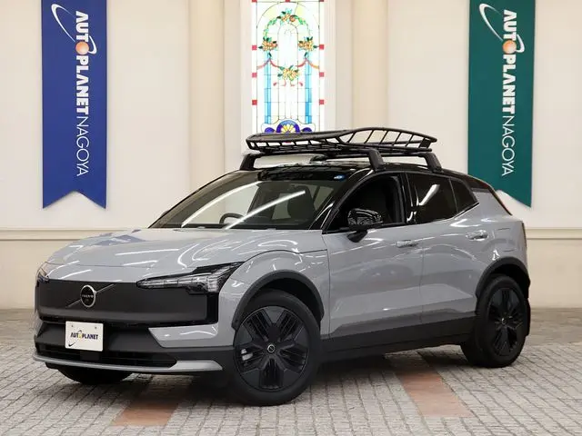 Volvo EX30 Cross Country