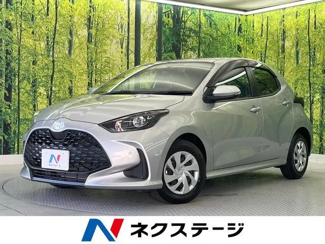 Toyota Yaris photo 1