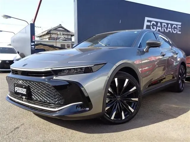 Toyota Crown Crossover
