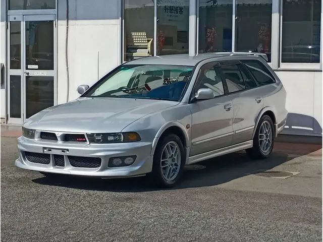 Mitsubishi Legnum