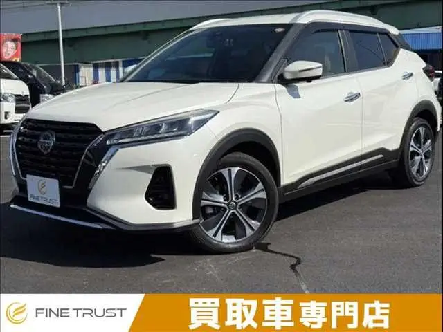 Nissan Kix