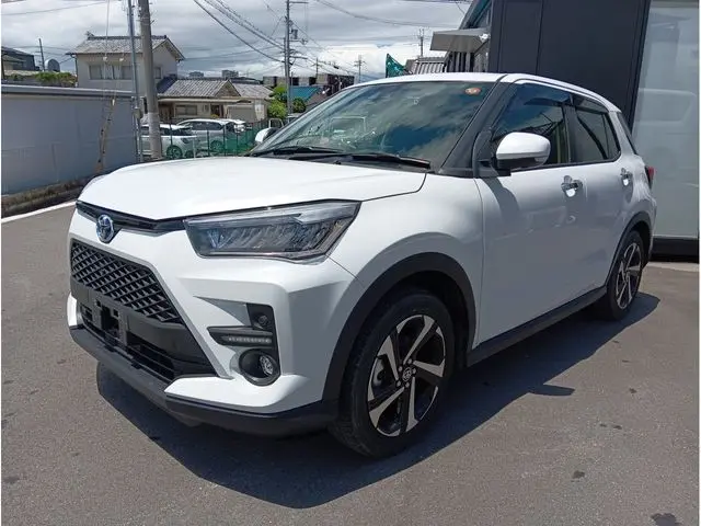 Toyota Raize fotoğraf 1