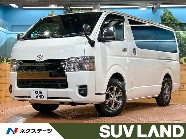 Toyota Hiace Van fotoğraf 1