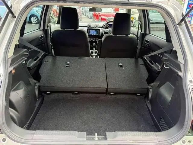 Suzuki Swift fotoğraf 14