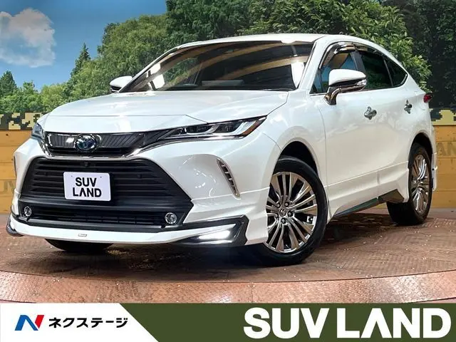Toyota Harrier Hybrid photo 1