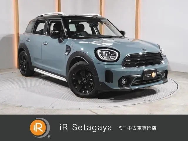 MINI Crossover